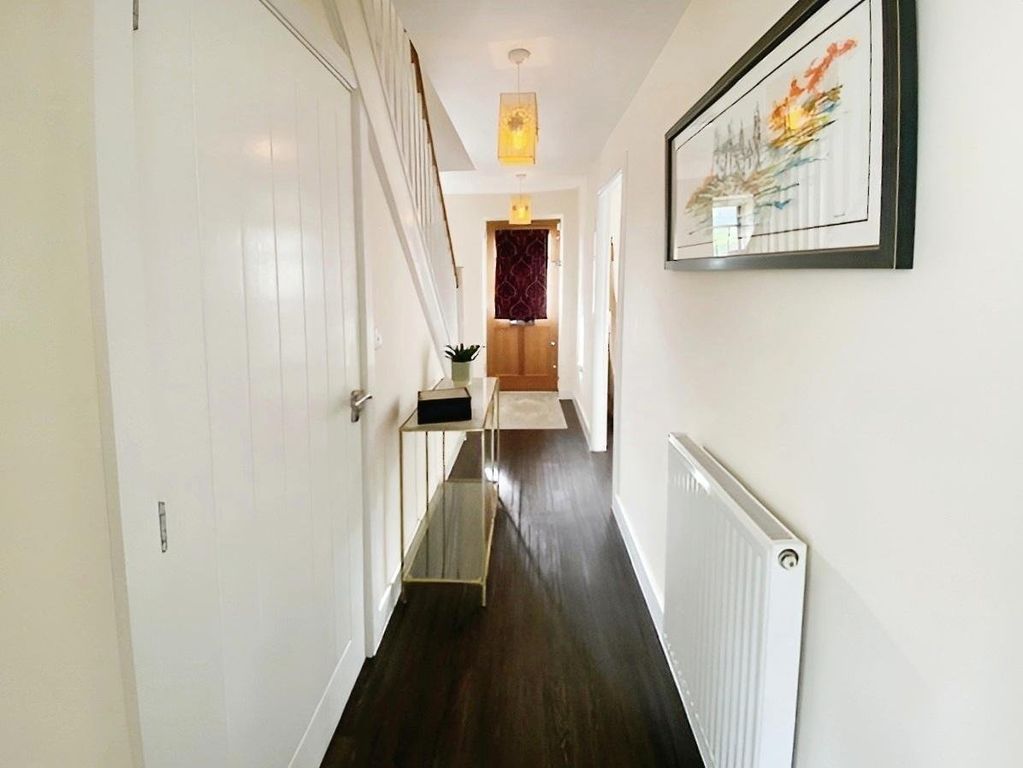 Property photo 3 of 16 Picture No. 23