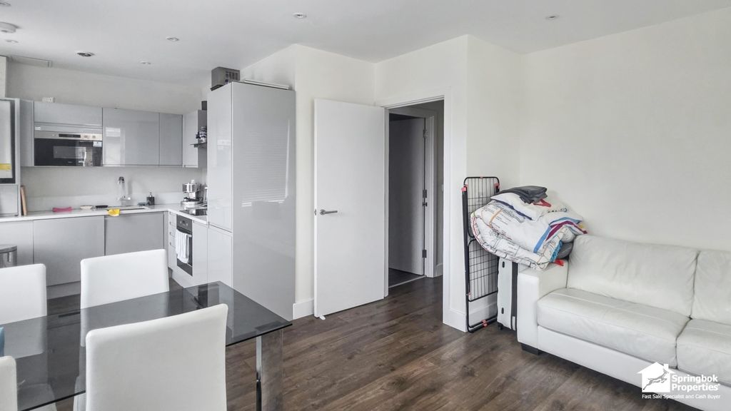 Property photo 2 of 14 Image 1