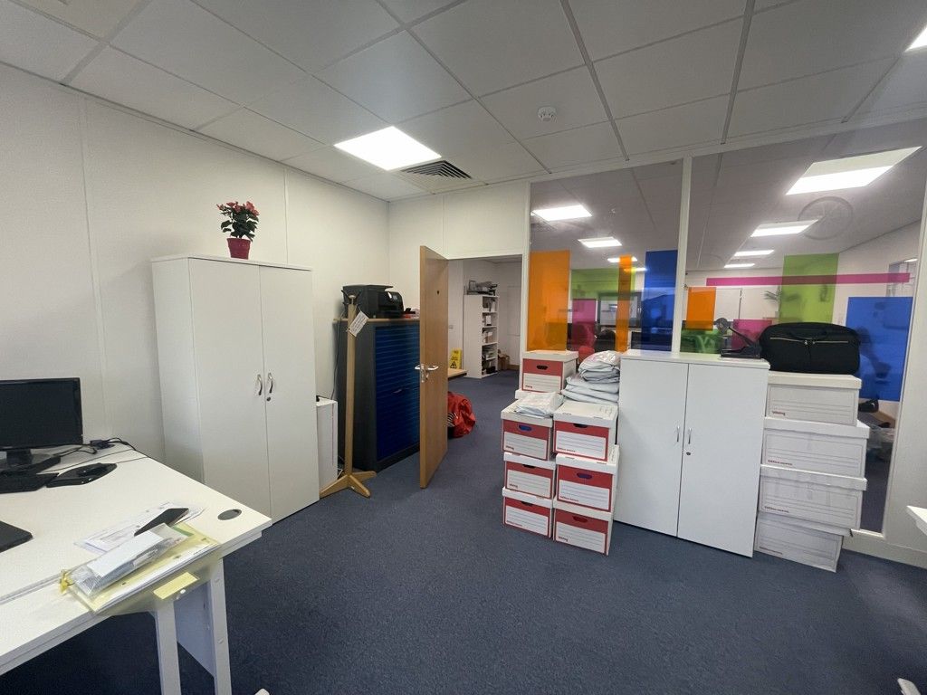 Property photo 3 of 4 Photo 18