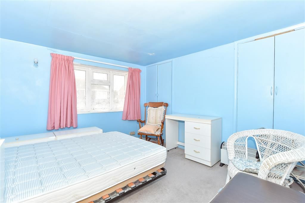 Property photo 3 of 12 Bedroom 1