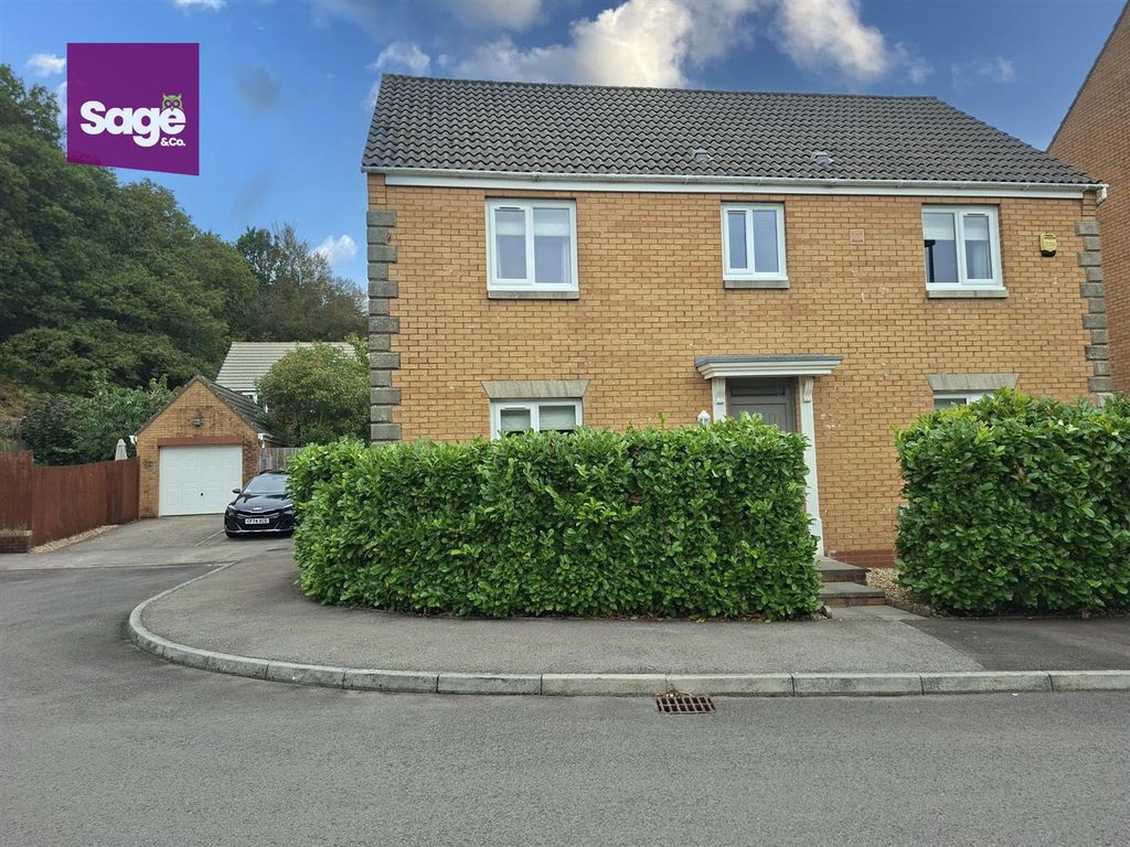 Property photo 1 of 53