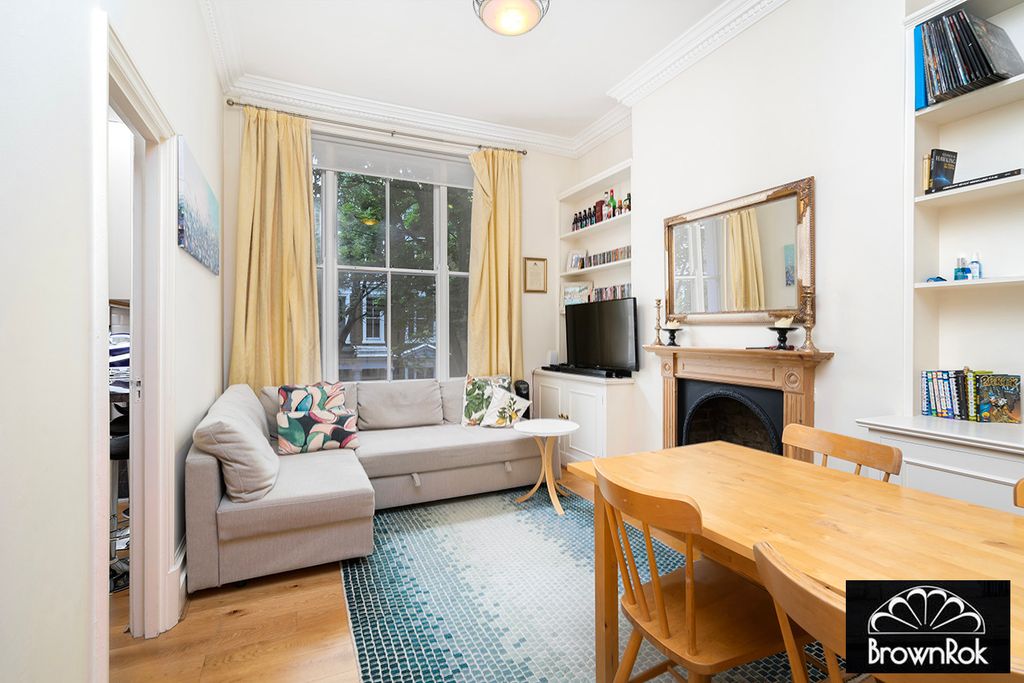 Property photo 1 of 10 W02