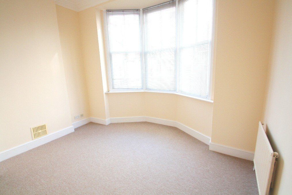 Property photo 3 of 4 Picture No. 04