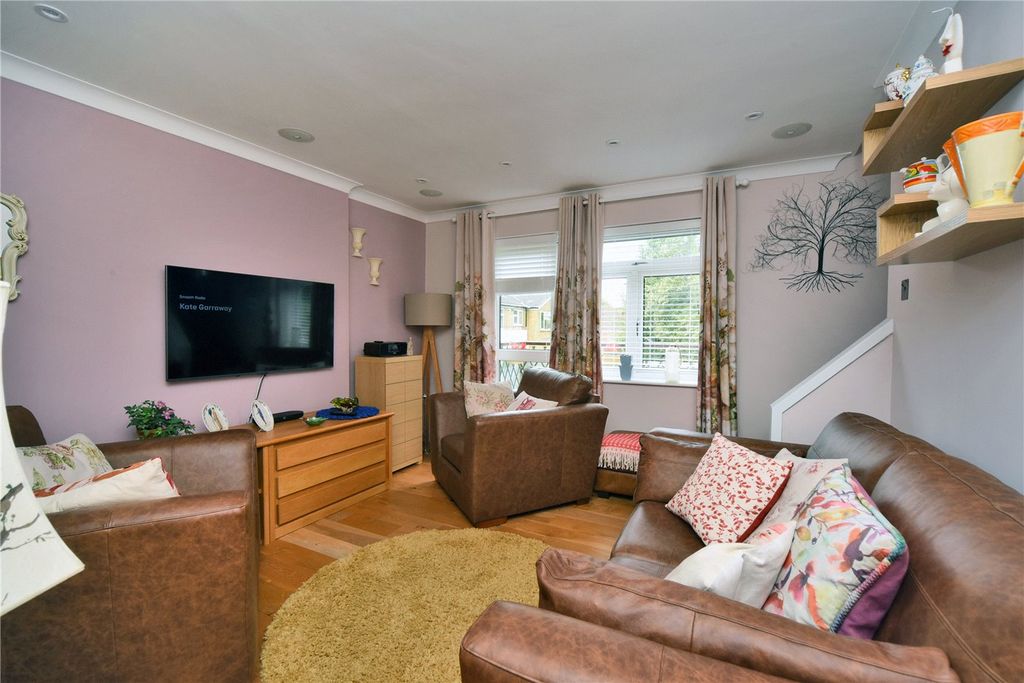 Property photo 2 of 23 Picture No. 09