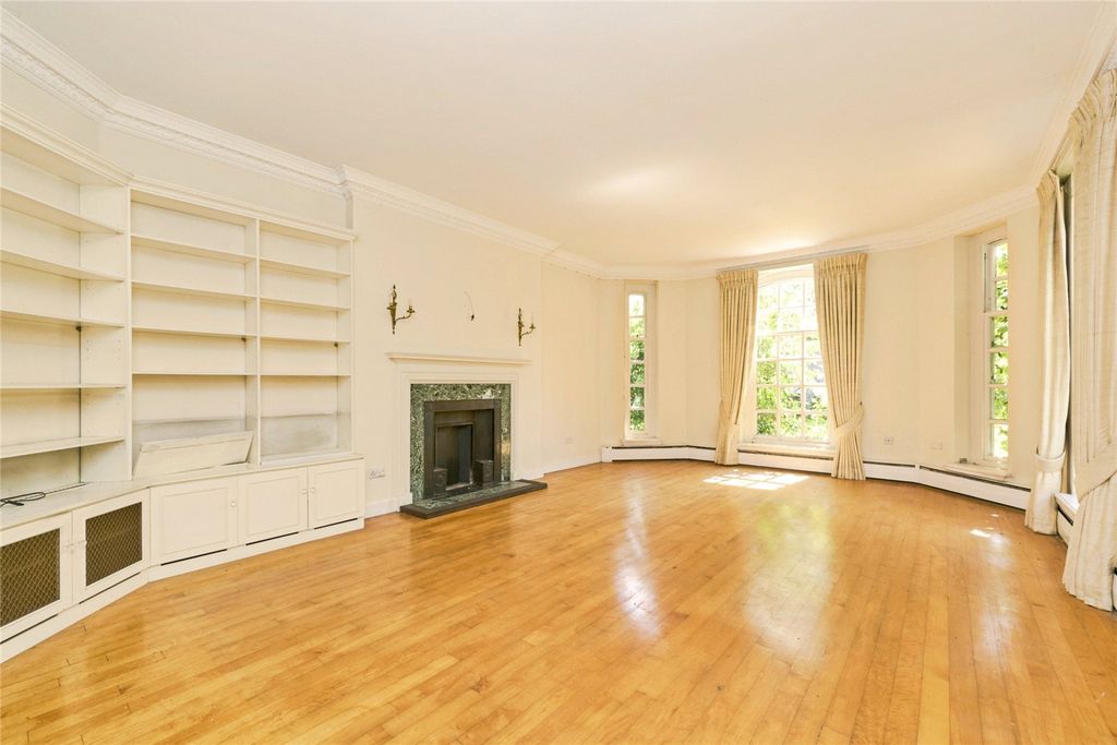 Property photo 2 of 22 Reception