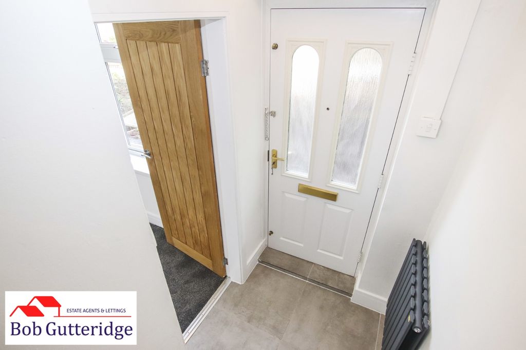 Property photo 3 of 26 Pbox-Img.Jpg