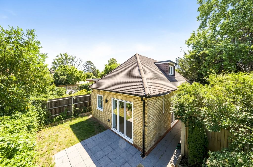 Property photo 2 of 14 2