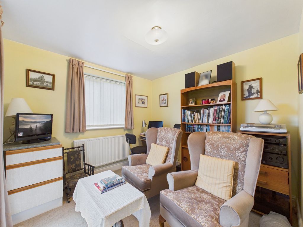 Property photo 3 of 24