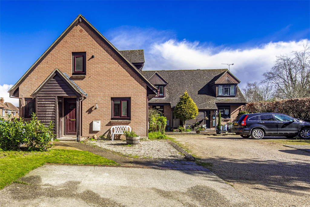 Property photo 1 of 15