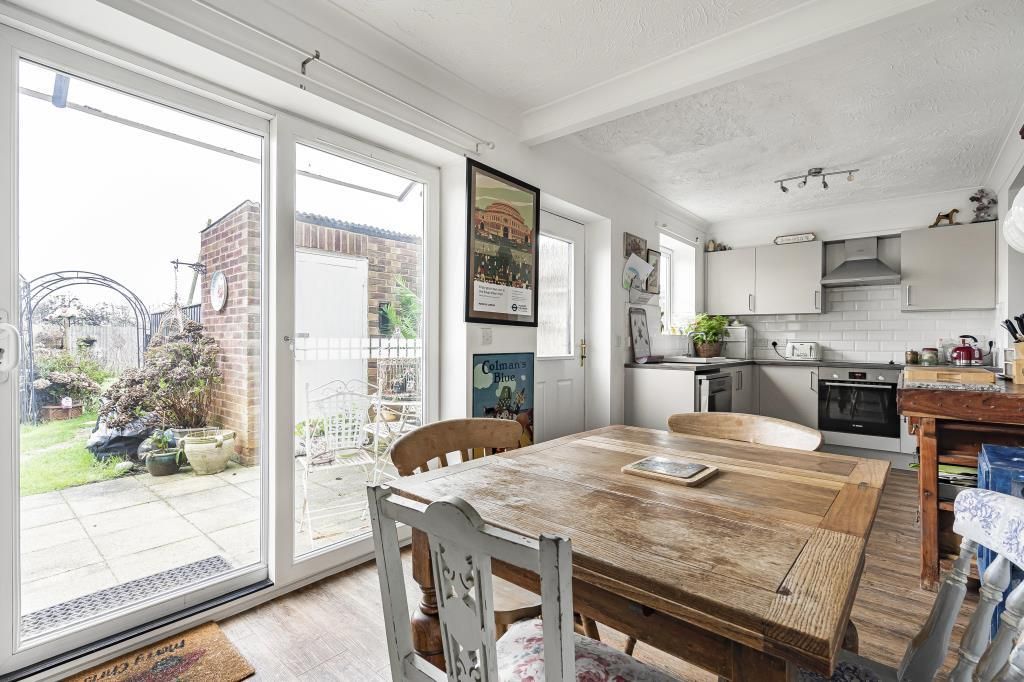 Property photo 3 of 21 21_74935.Jpg