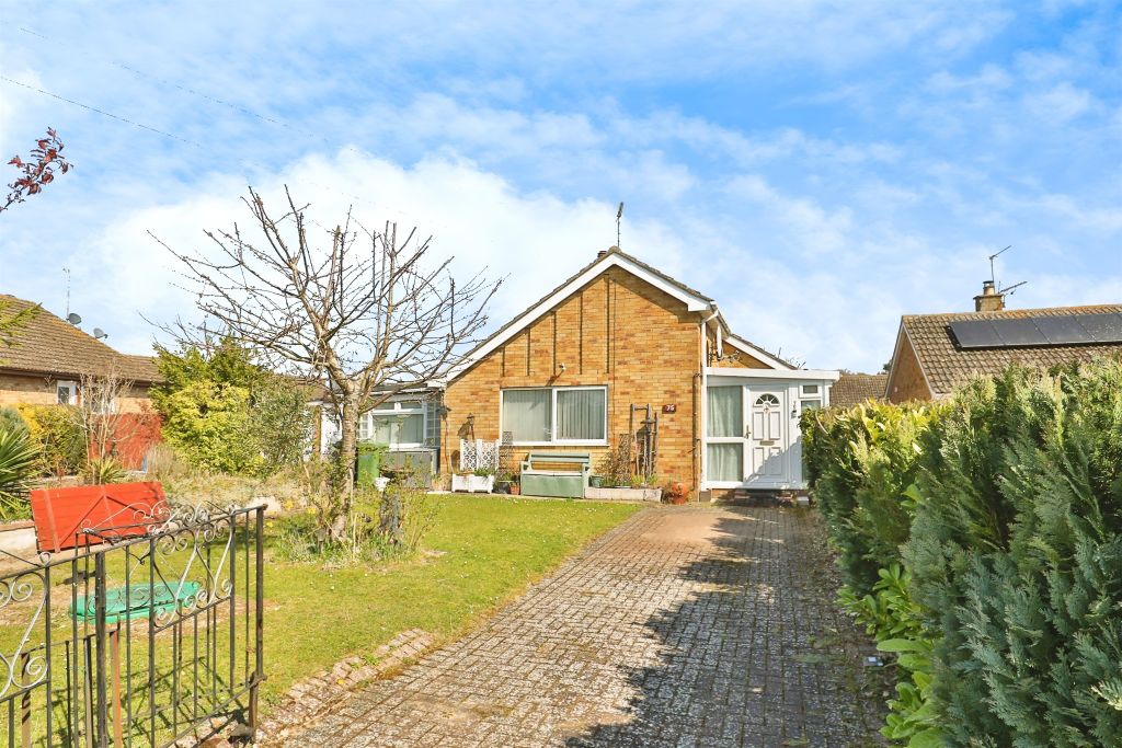 Property photo 1 of 17