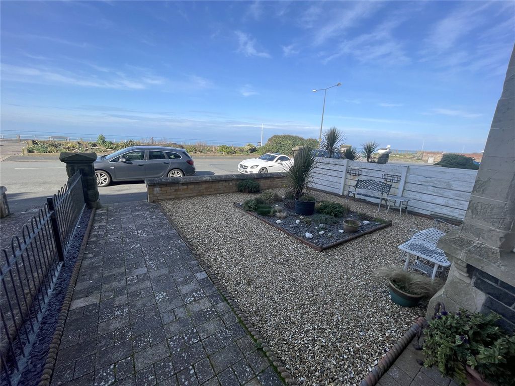 Additional image 11 of 3 bed flat for saleMarine Parade, Tywyn, Gwynedd LL36