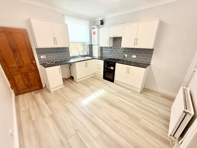 Property photo 2 of 15 12.Jpg