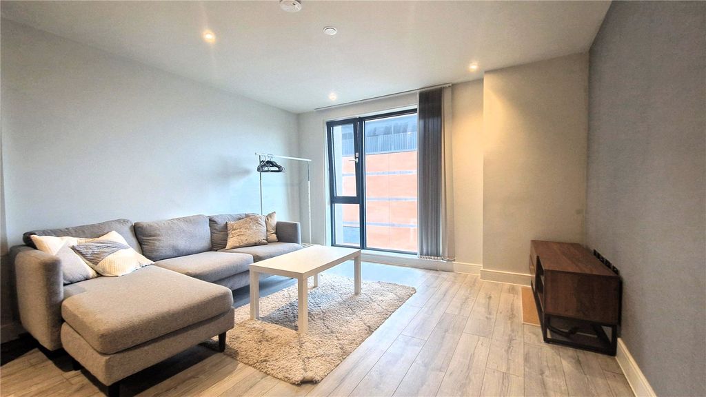 Property photo 2 of 9 Open Plan Living