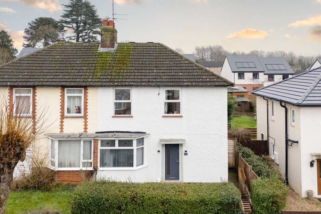 Property photo 1 of 11