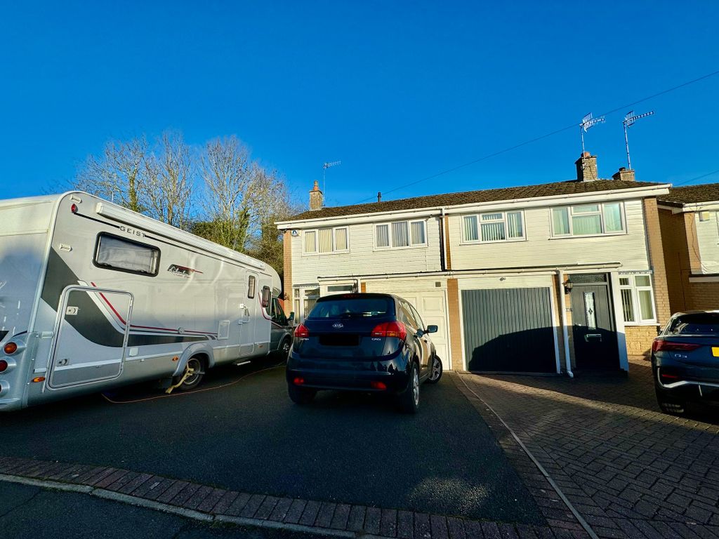 Property photo 1 of 17 Image