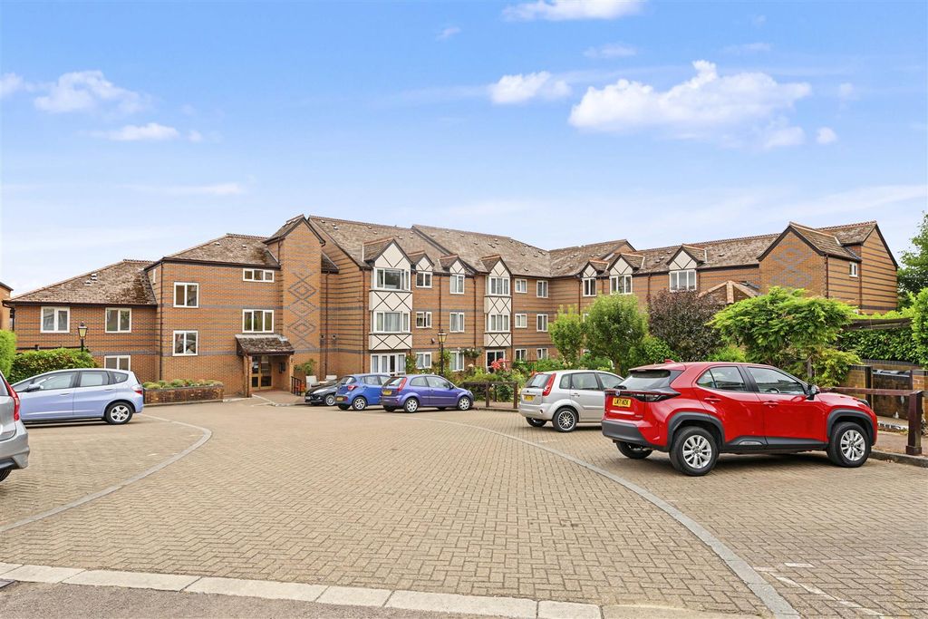 Property photo 1 of 16 37-Davis-Court-15.Jpg
