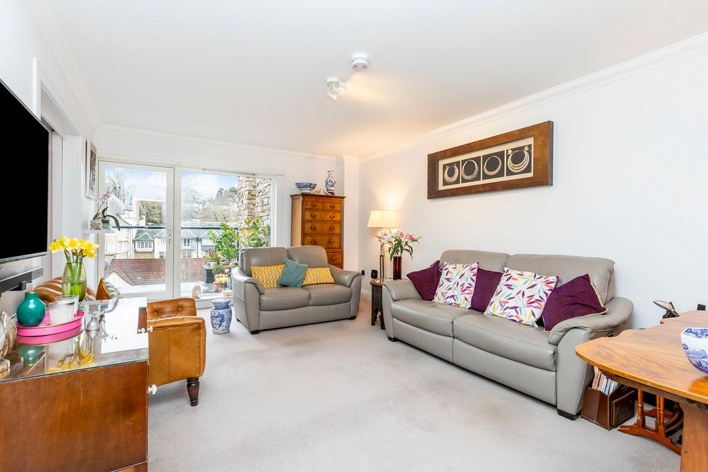 Property photo 2 of 28 Property Image 2