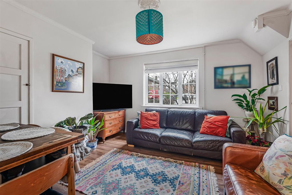 Property photo 3 of 25 47_71080.Jpg