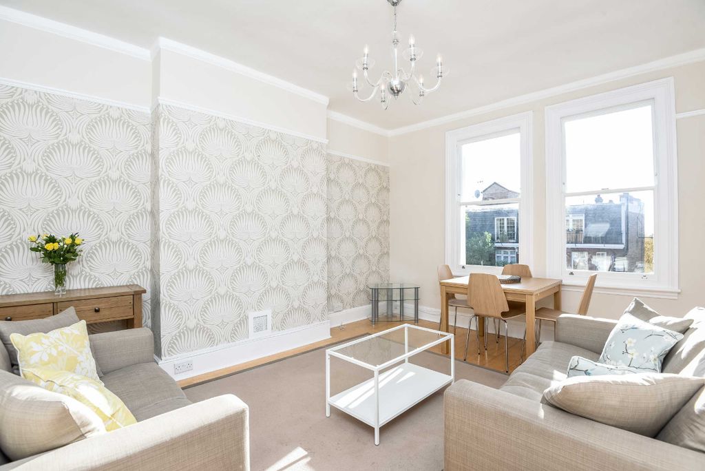 Property photo 1 of 8 Photo