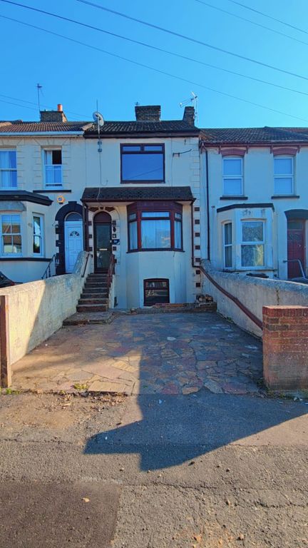Property photo 1 of 25