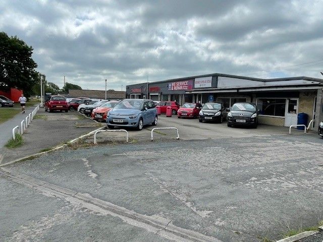 Property photo 1 of 10