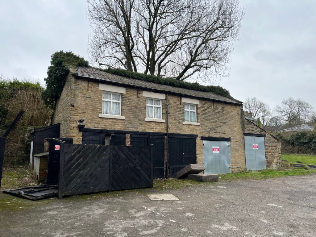 Property photo 2 of 10