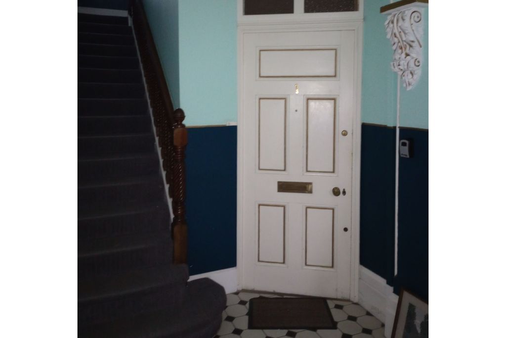 Property photo 3 of 31