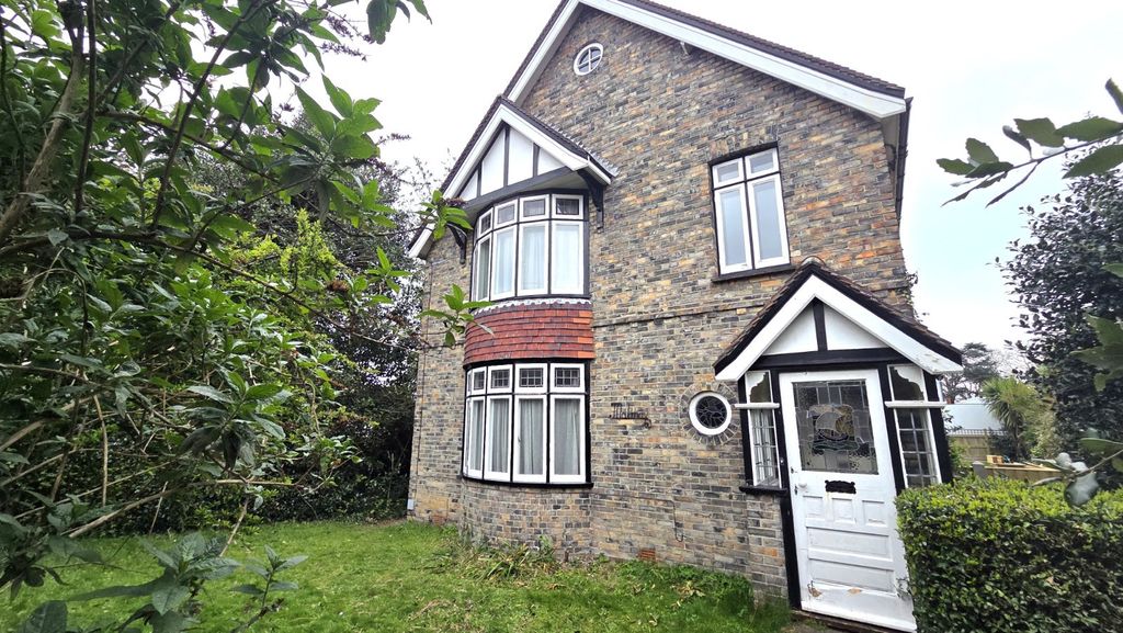 Property photo 1 of 20 Picture No. 13