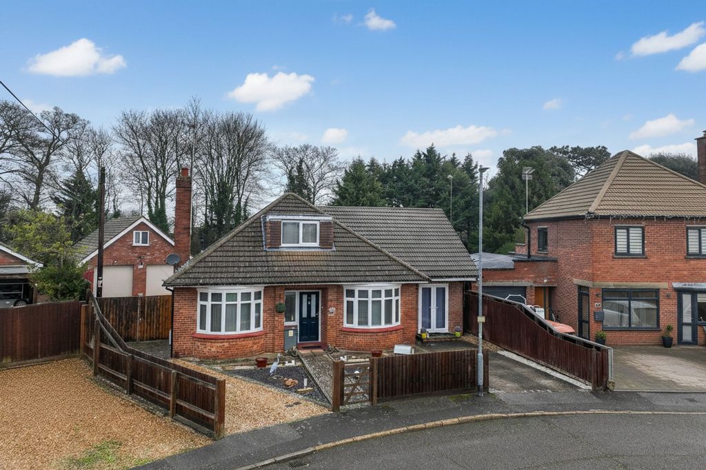 Property photo 1 of 48