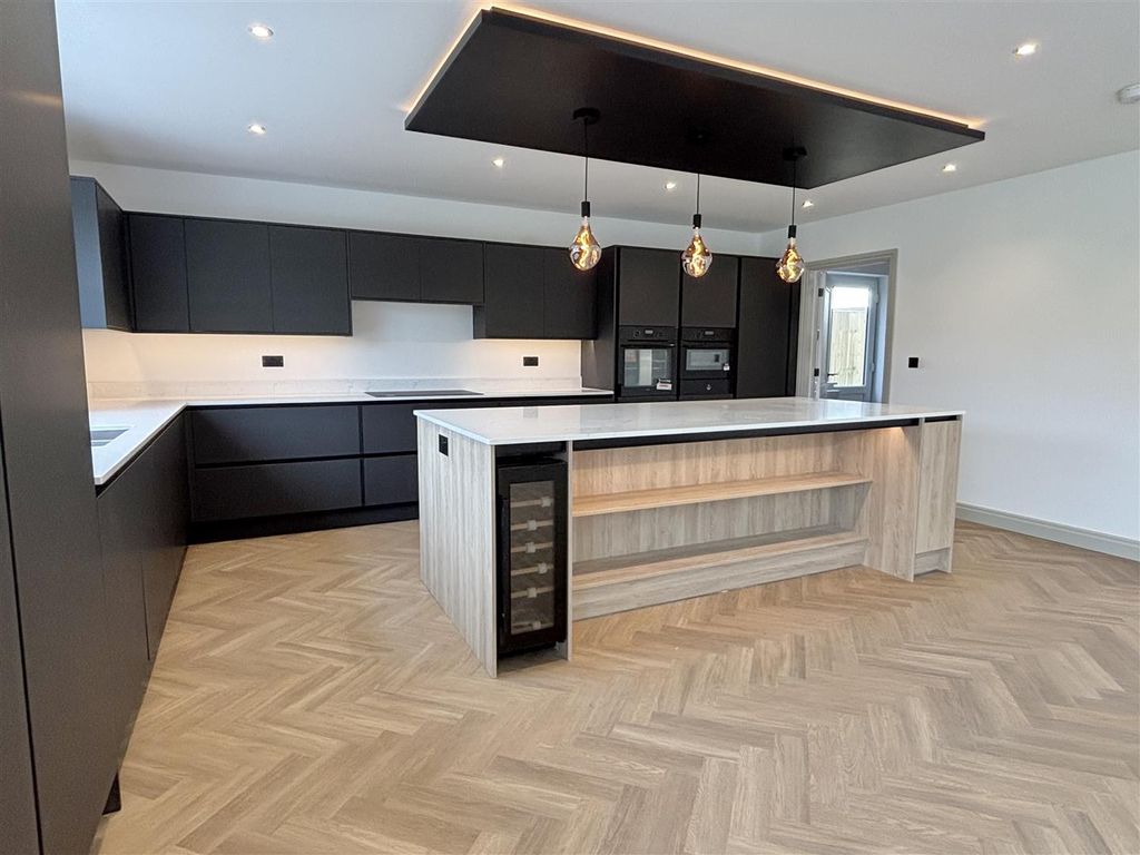 Property photo 3 of 31 Img_0766.Jpeg