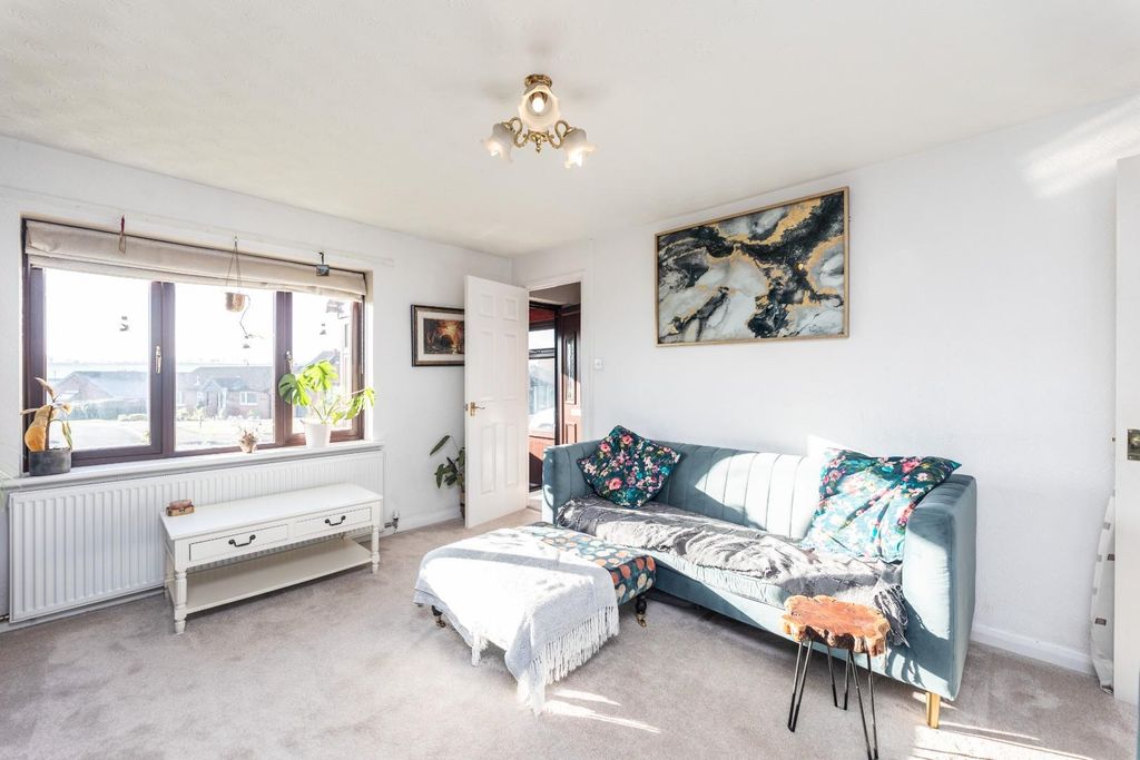 Property photo 3 of 18 5C5A0343.Jpg