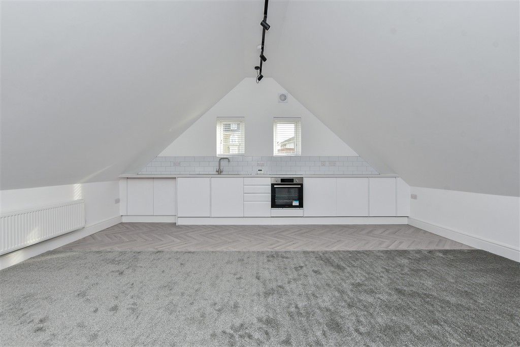 Property photo 2 of 11 Lounge/Diner