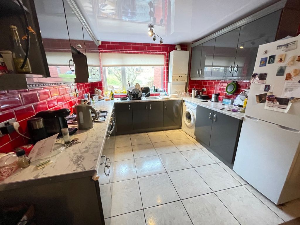 Property photo 2 of 9 Picture No. 05
