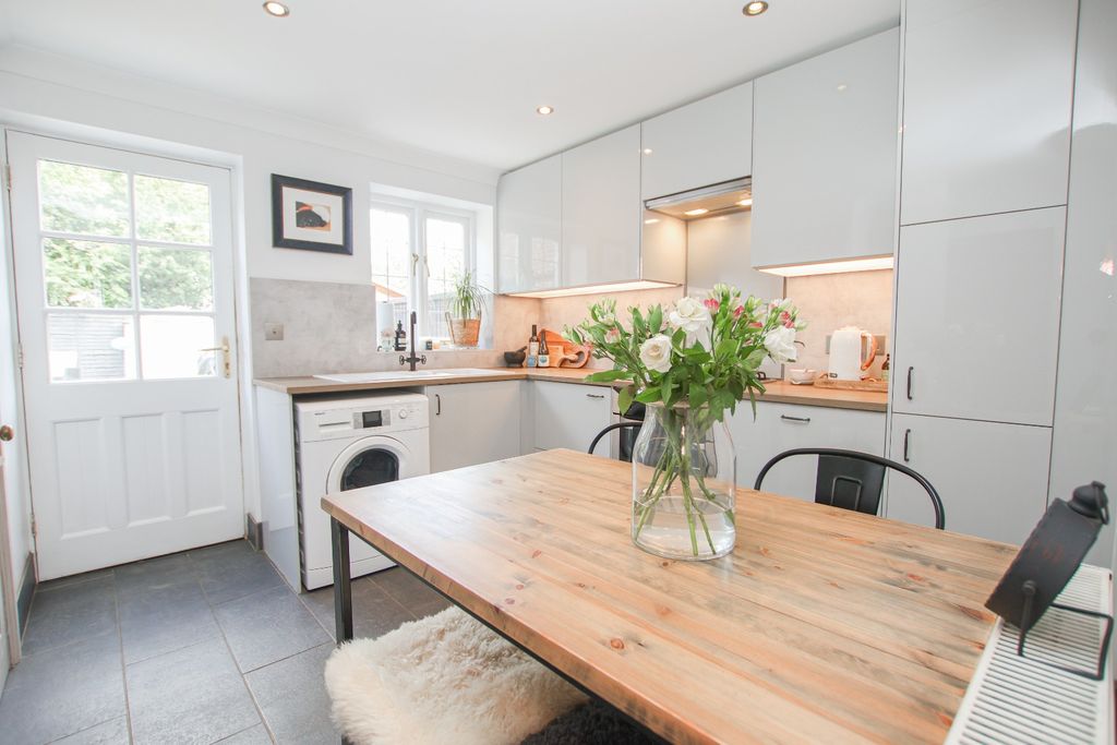 Property photo 3 of 21 5087814