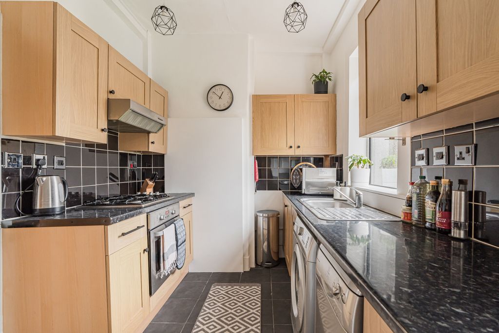 Property photo 3 of 20 Property Image 3