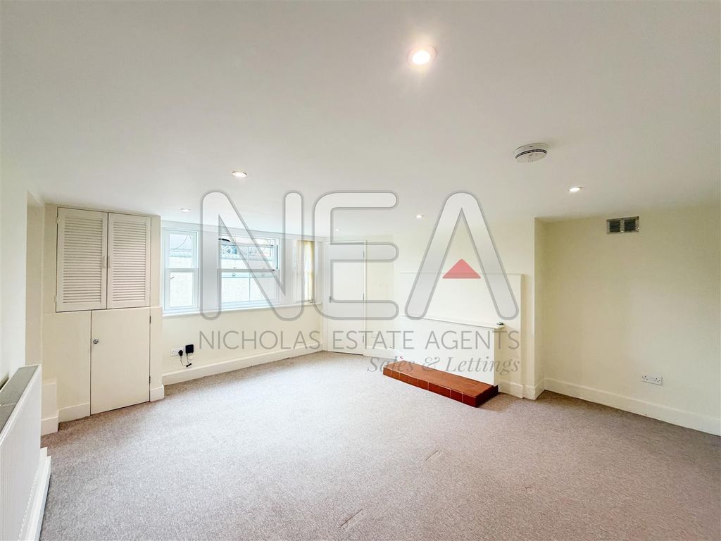 Property photo 2 of 8 Living Room