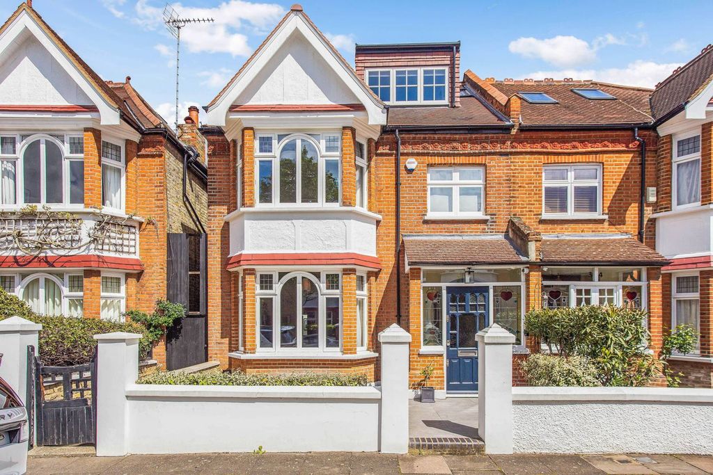 Property photo 1 of 68