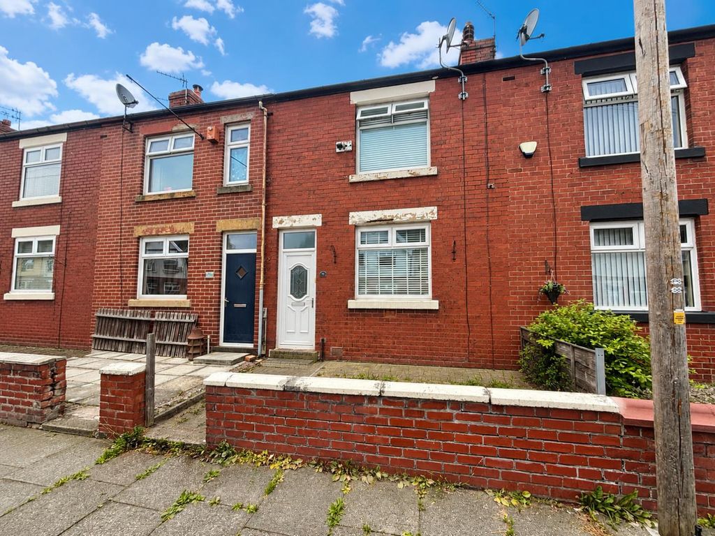 Property photo 1 of 10 Outside