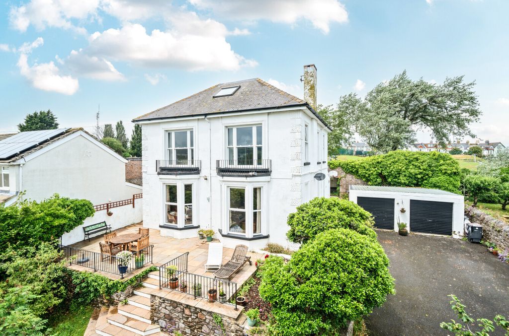 Property photo 1 of 24 1309886-1-684Aee2...