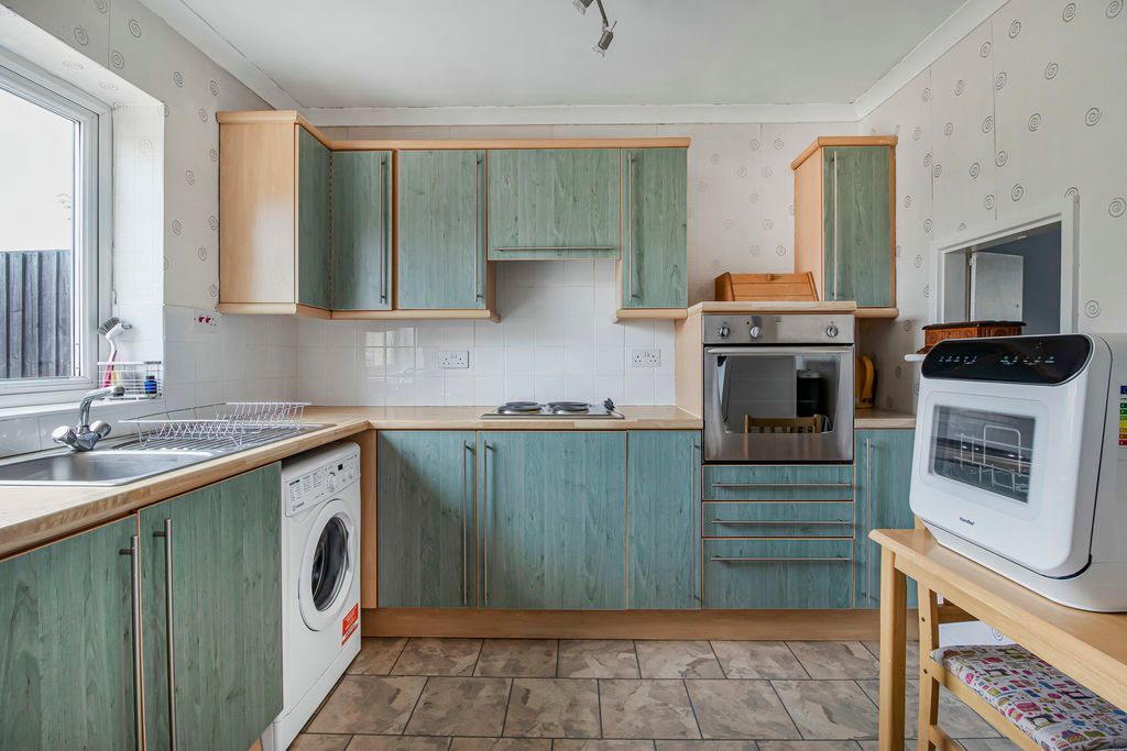 Property photo 3 of 13 Photo 6