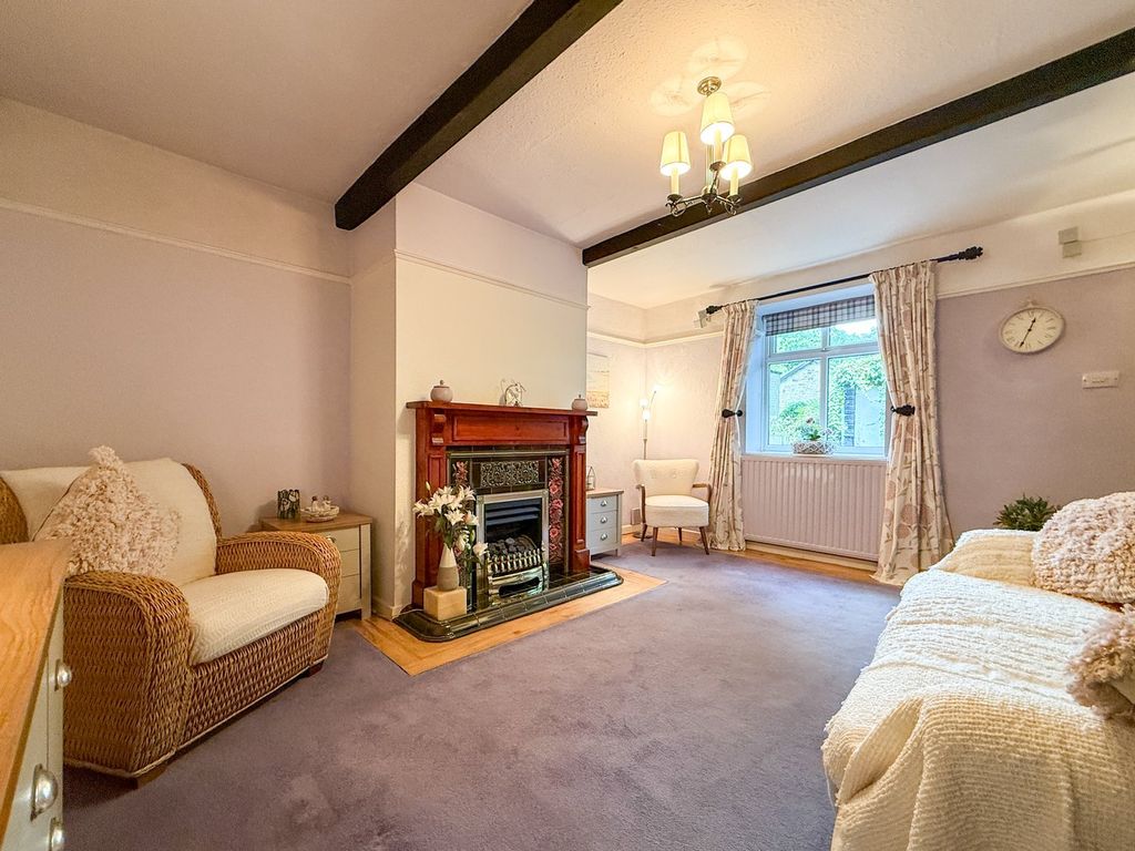 Property photo 3 of 34