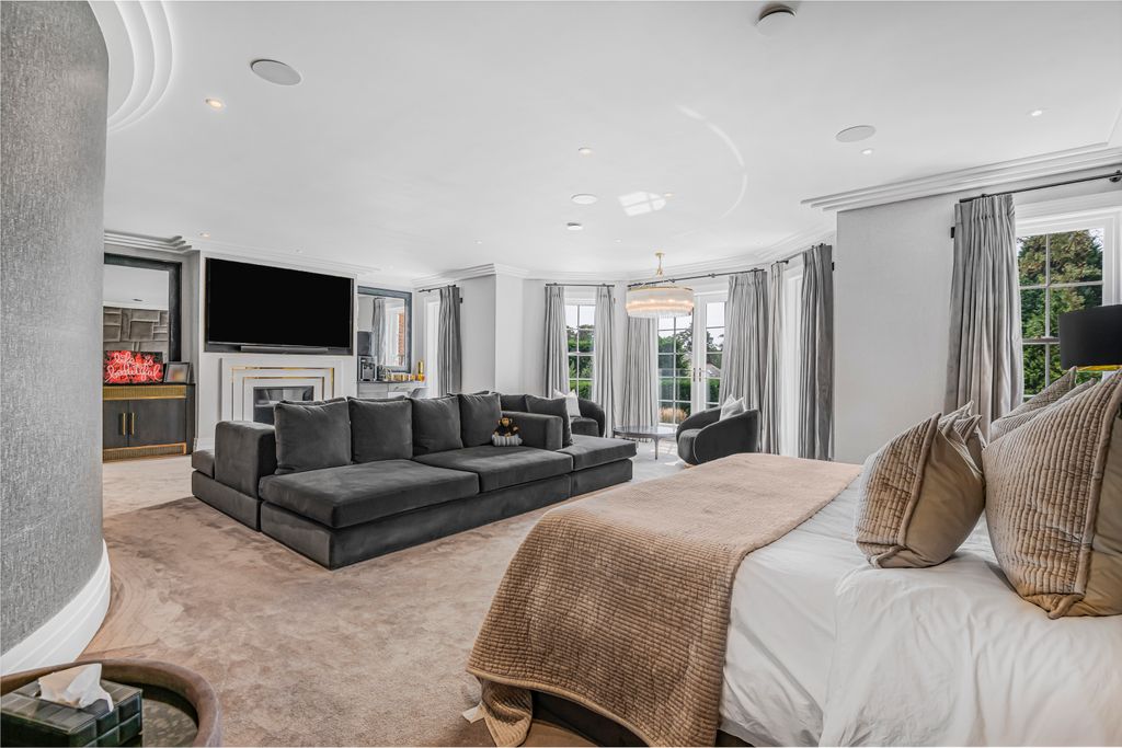 Additional image 10 of 8 bed property for saleAbbots Drive, Virginia Water, Surrey GU25