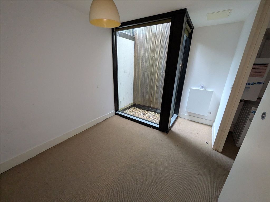 Property photo 3 of 8 Bedroom