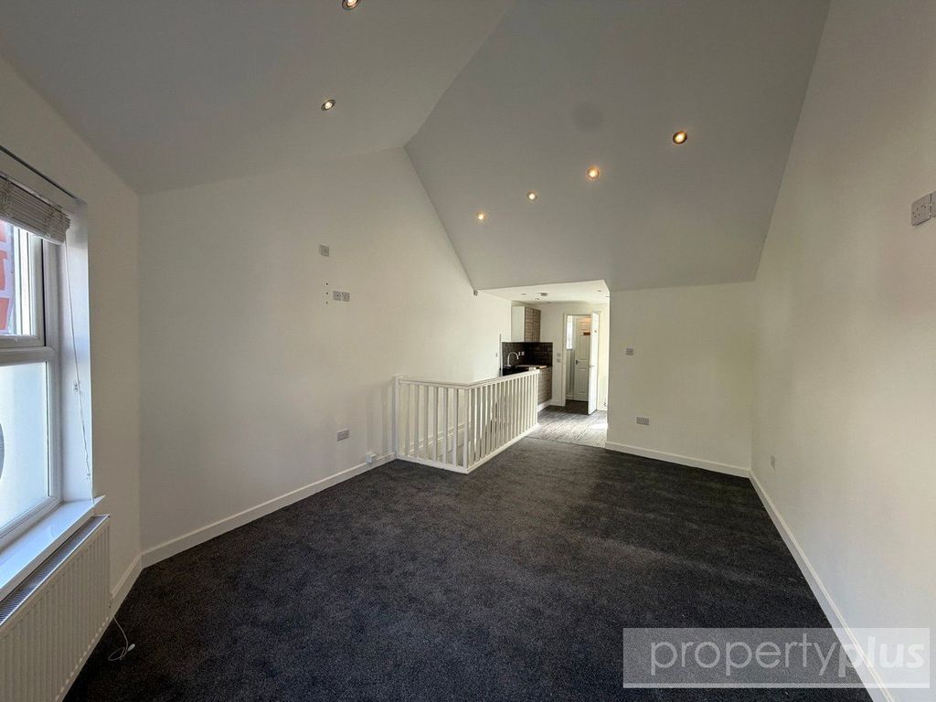 Property photo 2 of 5 Picture No. 02