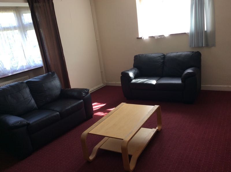 Property photo 2 of 6