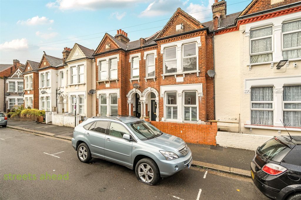 Property photo 2 of 13 Picture No. 04