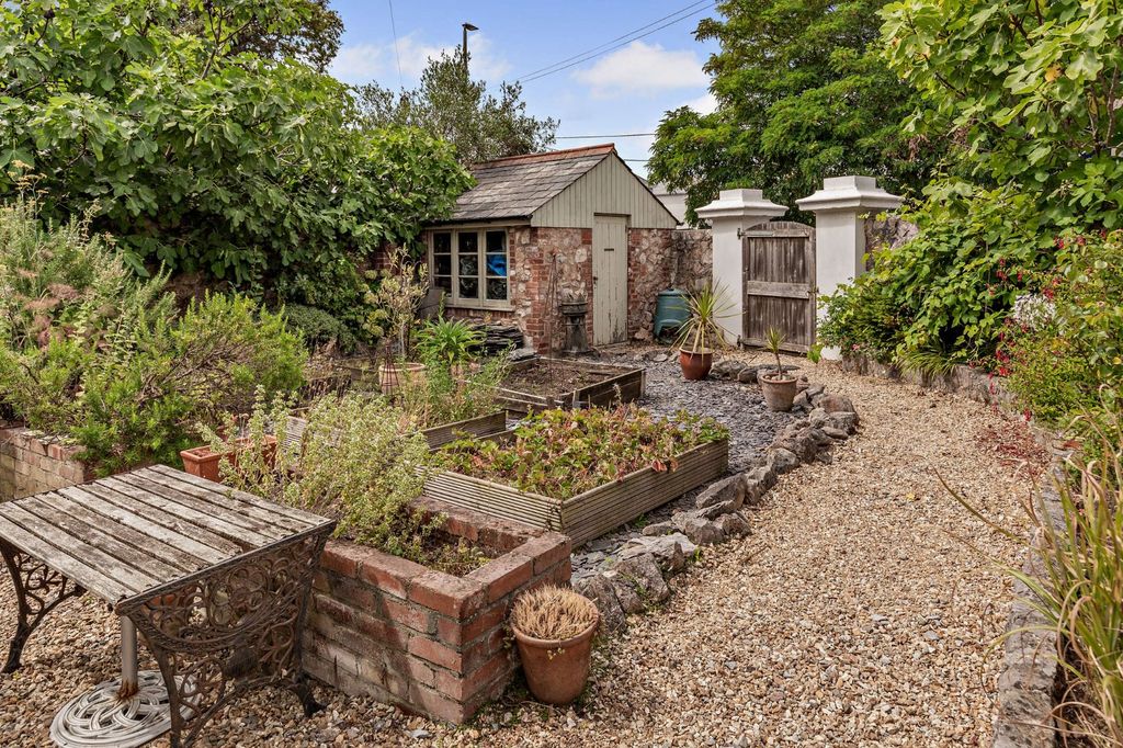 Additional image 14 of 4 bed semi-detached house for saleExeter Road, Dawlish, Devon EX7