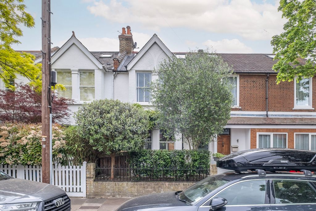 Property photo 1 of 17
