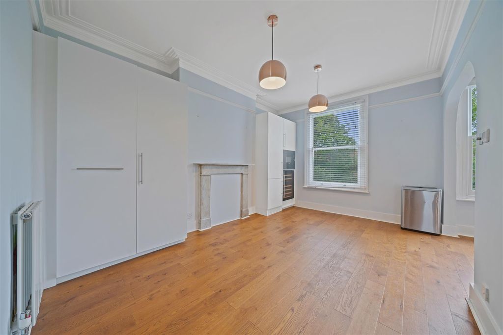 Property photo 3 of 12 Fordwych Road-No Watermark-3.Jpg